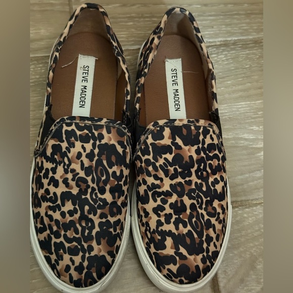Steve Madden cheetah print Symba slip on tennis shoes size 8.5 - Picture 12 of 13